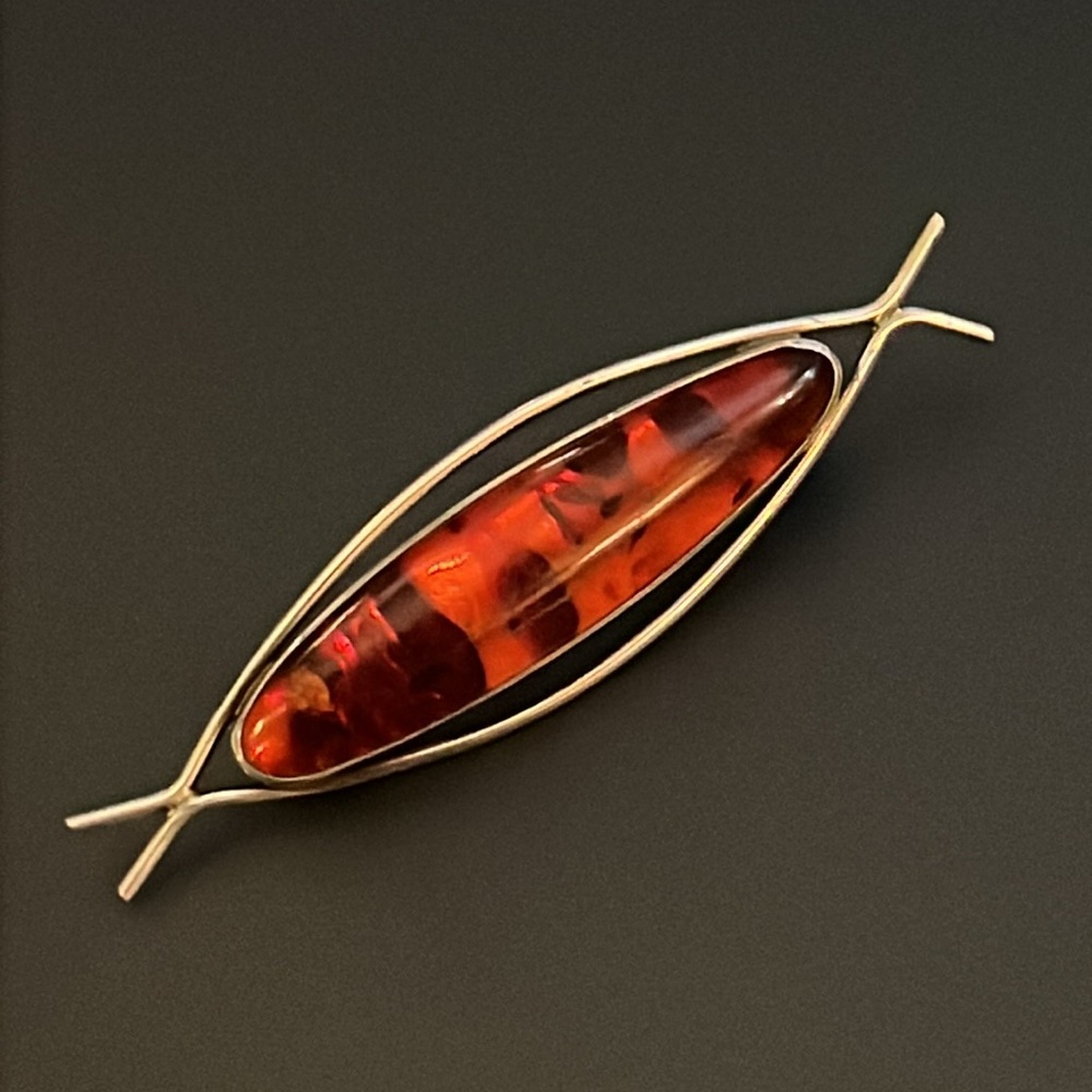 Vintage mid-century modern Scandinavian Amber and silver pin - Picture 2 of 13